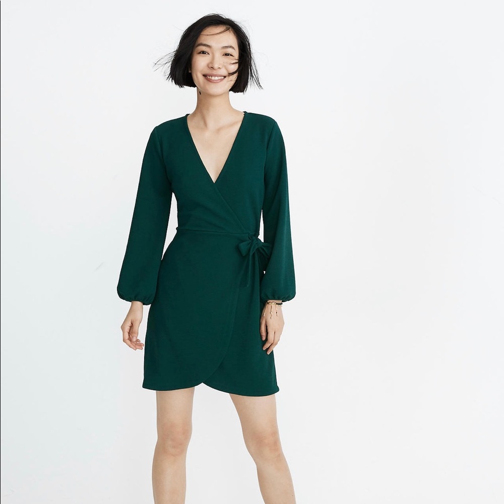 Texture & Thread Long-Sleeve Side-Tie Dress Green